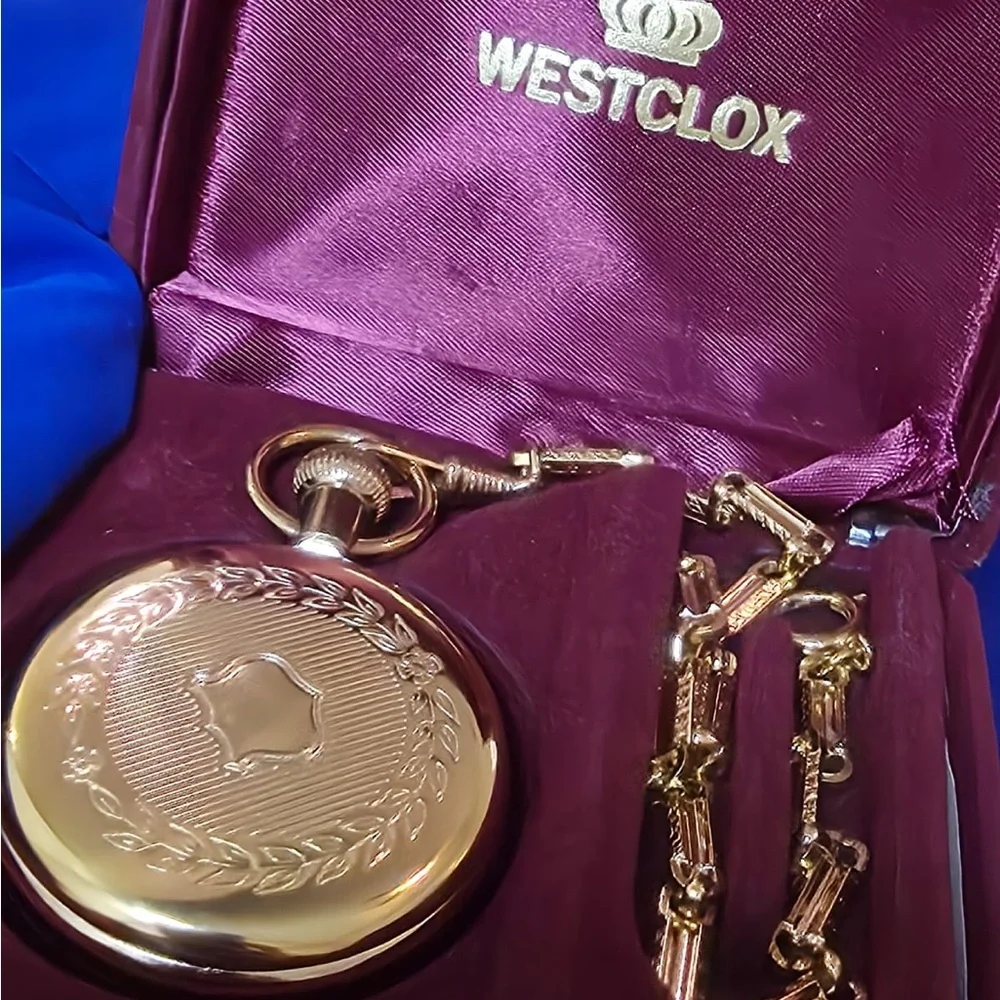 Westclox Vintage Gold Tone Manual Wind Pocket Watch - Read Details - Picture 3 of 6